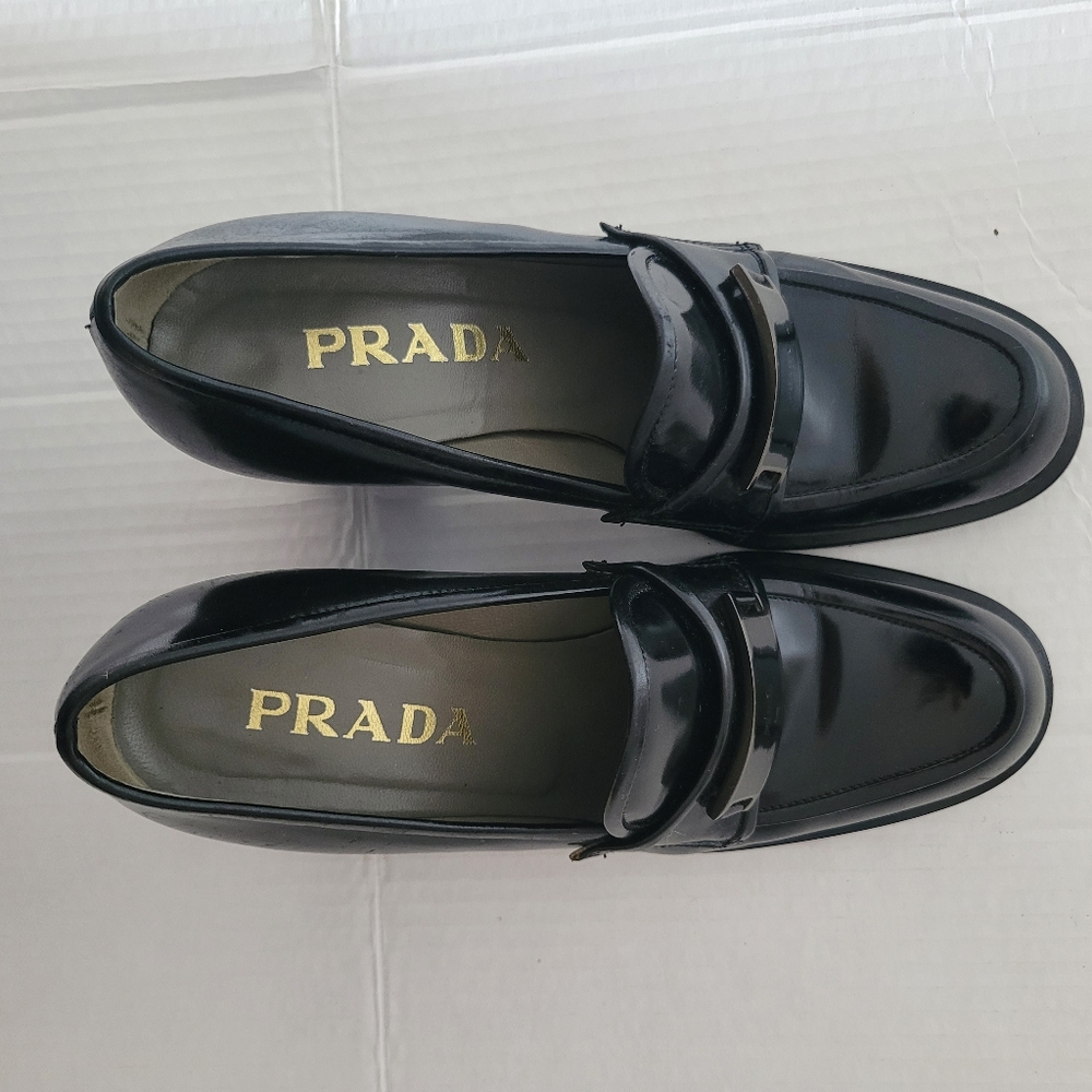 Vintage Leather Prada Loafers Heel - Picture 7 of 15